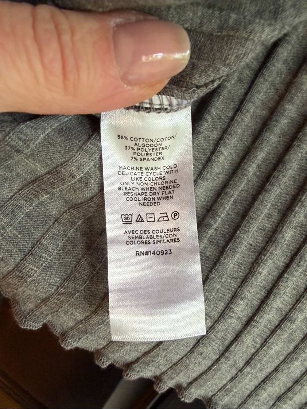 LOFT Gray Ribbed Button-Front Cardigan - Picture 5 of 5